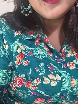 Snapshot of Ayesha_mahi chatting on 10/01/25, 11:58 Ayesha mahi online show from 10/01/25, 11:58