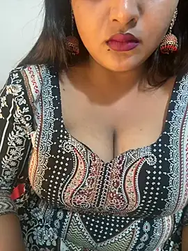 Snapshot of Ayesha_mahi chatting on 11/27/25, 07:53 Ayesha mahi online show from 11/27/25, 07:53