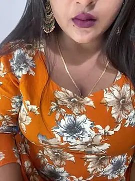 Snapshot of Ayesha_mahi chatting on 04/08/26, 10:06 Ayesha mahi online show from 04/08/26, 10:06