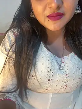 Snapshot of Ayesha_mahi chatting on 11/01/25, 11:04 Ayesha mahi online show from 11/01/25, 11:04