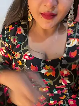 Snapshot of Ayesha_mahi chatting on 03/18/26, 08:50 Ayesha mahi online show from 03/18/26, 08:50