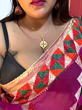 Snapshot of Ayesha_mahi chatting on 10/11/25, 05:41 Ayesha mahi online show from 10/11/25, 05:41