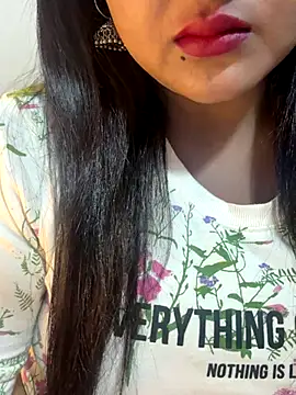 Snapshot of Ayesha_mahi chatting on 12/03/25, 08:36 Ayesha mahi online show from 12/03/25, 08:36