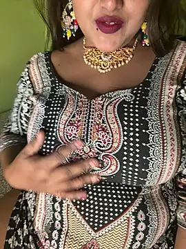 Ayesha mahi online show from 05/08/26, 08:29