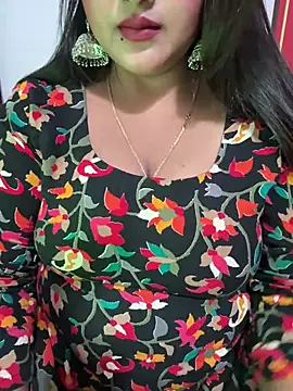 Snapshot of Ayesha_mahi chatting on 04/01/26, 08:48 Ayesha mahi online show from 04/01/26, 08:48