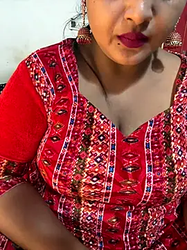 Snapshot of Ayesha_mahi chatting on 11/29/25, 06:35 Ayesha mahi online show from 11/29/25, 06:35