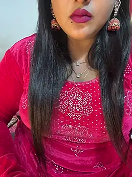 Snapshot of Ayesha_mahi chatting on 11/12/25, 07:01 Ayesha mahi online show from 11/12/25, 07:01