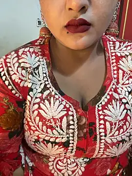 Snapshot of Ayesha_mahi chatting on 10/30/25, 08:56 Ayesha mahi online show from 10/30/25, 08:56