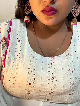 Snapshot of Ayesha_mahi chatting on 10/05/25, 05:14 Ayesha mahi online show from 10/05/25, 05:14