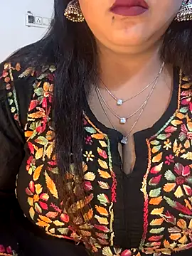 Snapshot of Ayesha_mahi chatting on 11/09/25, 09:24 Ayesha mahi online show from 11/09/25, 09:24