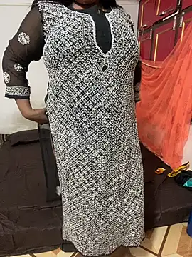 Snapshot of Ayesha_mahi chatting on 03/22/25, 05:41 Ayesha mahi online show from 03/22/25, 05:41