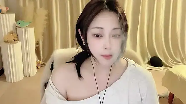 Daisy-77 online show from 03/22/25, 06:58