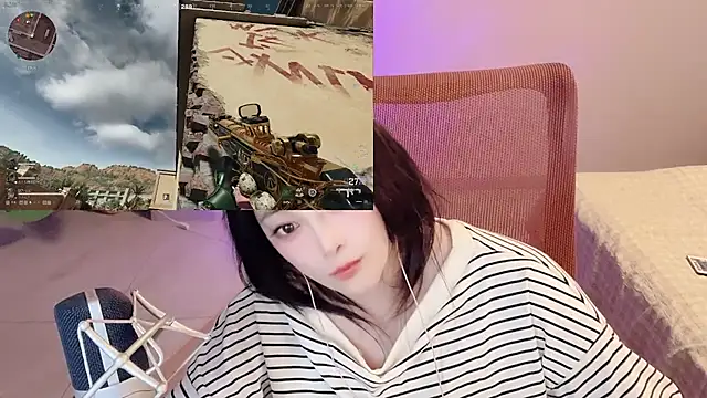 Daisy-77 online show from 05/13/26, 02:02