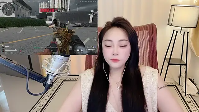 Snapshot of Daisy-77 chatting on 06/26/26, 01:17 Daisy-77 online show from 06/26/26, 01:17