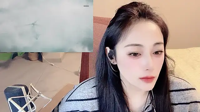 Daisy-77 online show from 05/08/26, 01:04