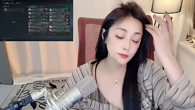 Daisy-77 online show from 05/20/26, 01:08