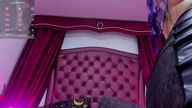 Maddissonlove online show from 11/14/25, 12:53