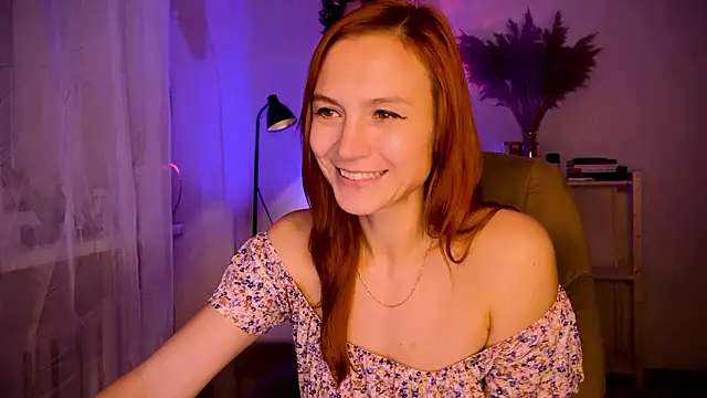 Snapshot of _polly_milk chatting on 12/02/24, 09:19 polly milk online show from 12/02/24, 09:19