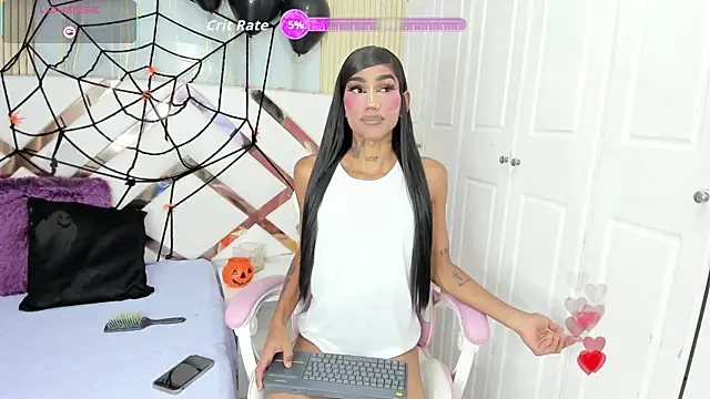 Snapshot of _Arlin_ chatting on 10/31/25, 04:53 Arlin online show from 10/31/25, 04:53