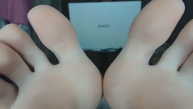 AgnesMillerS online show from 04/07/26, 09:11