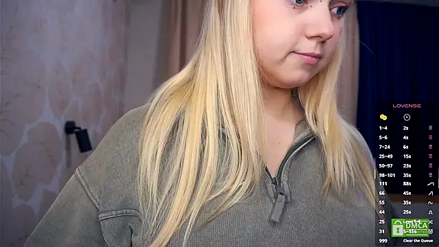 ZaraCreedon online show from 11/27/25, 05:08