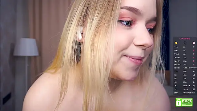 ZaraCreedon online show from 11/10/25, 05:12