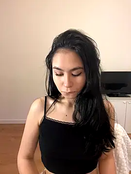 Mile Madeline online show from 12/07/24, 10:17