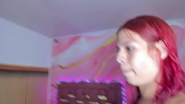 Daisy  rose online show from 11/27/25, 02:56