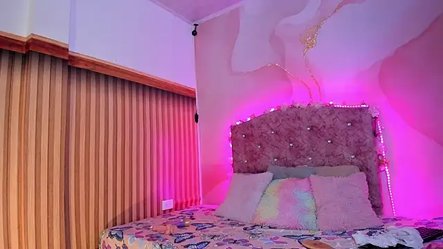 Daisy  rose online show from 03/15/25, 03:07