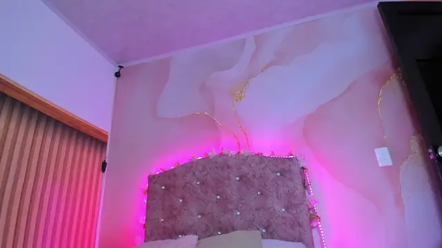 Daisy  rose online show from 03/17/25, 03:14