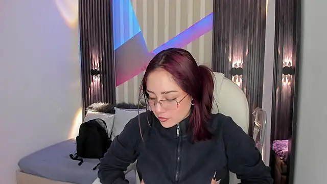 emily layton online show from 11/27/25, 02:50