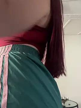 emily layton online show from 02/12/26, 05:45