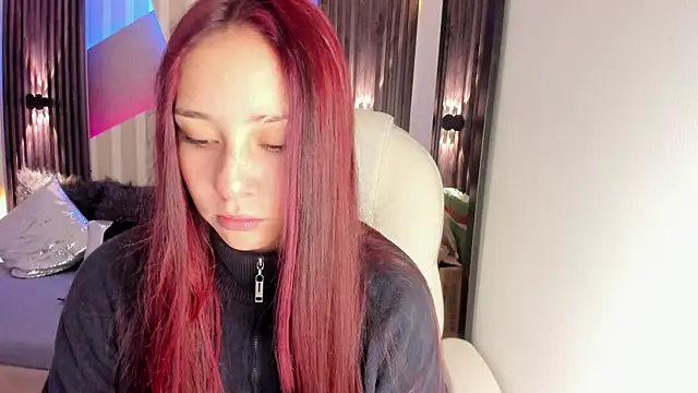 emily layton online show from 11/17/25, 02:32