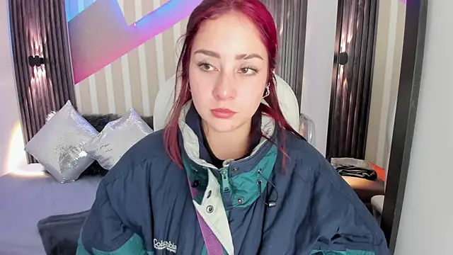 emily layton online show from 11/11/25, 02:45