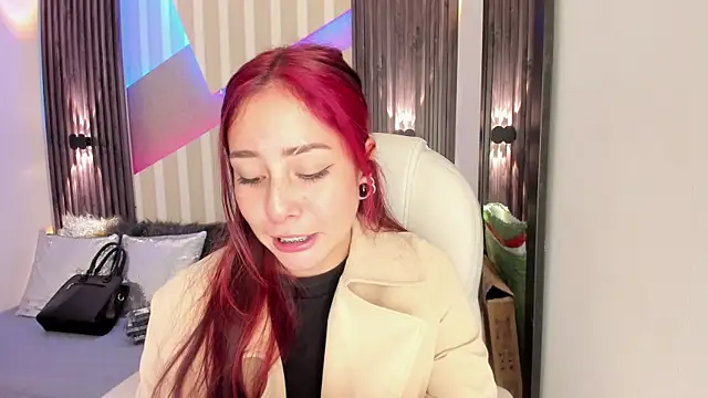 emily layton online show from 11/15/25, 03:38