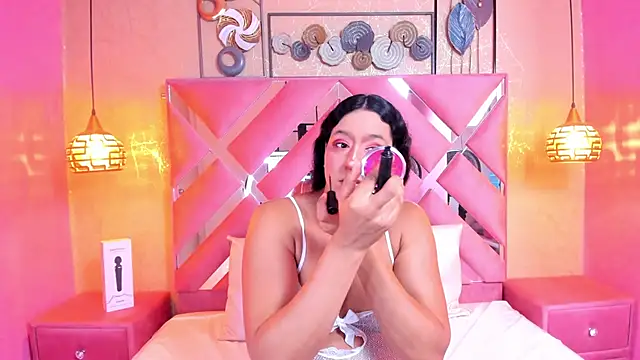 Alison Chan  online show from 09/10/25, 02:49