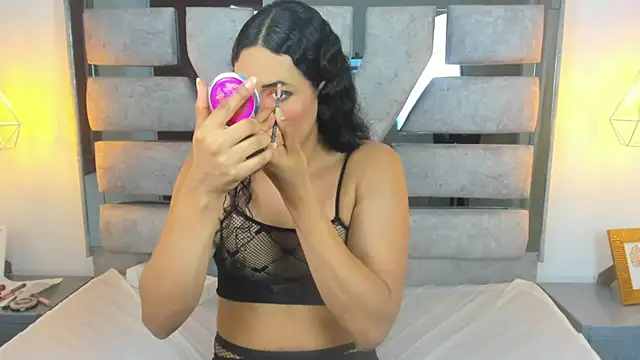 Alison Chan  online show from 12/03/25, 03:55