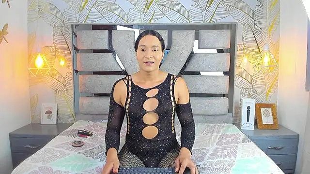 Alison Chan  online show from 03/03/26, 04:36