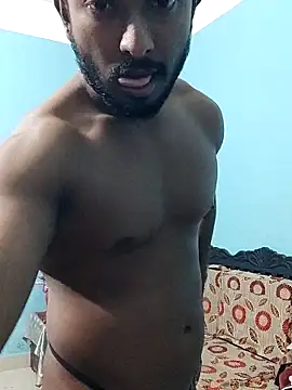 Snapshot of HunkyAriyan chatting on 02/07/25, 01:01 HunkyAriyan online show from 02/07/25, 01:01