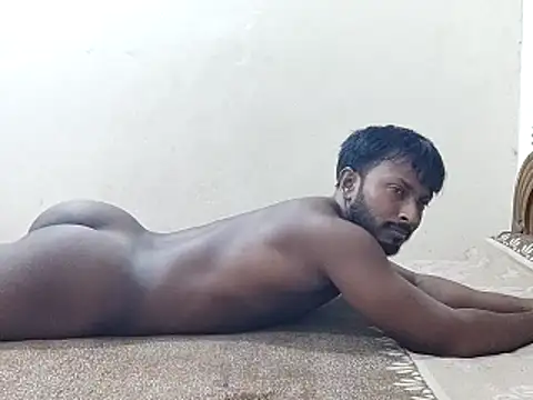 HunkyAriyan online show from 05/10/26, 02:19