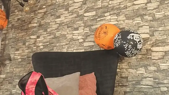 alondrabigtits online show from 10/26/25, 12:05