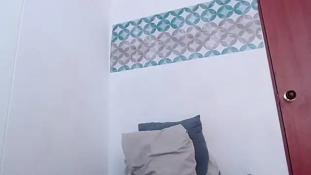 Snapshot of Aria_smith01 chatting on 02/26/26, 01:33 Aria smith01 online show from 02/26/26, 01:33