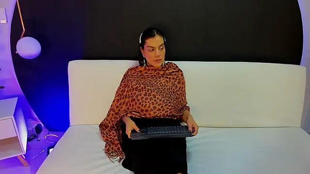 Ada Monroe10 online show from 02/11/26, 01:55