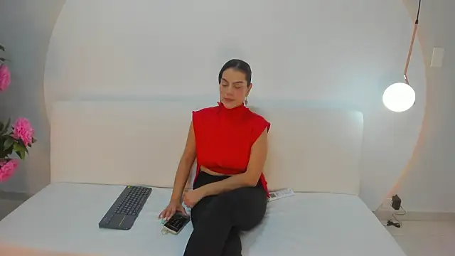 Ada Monroe10 online show from 01/14/26, 01:48