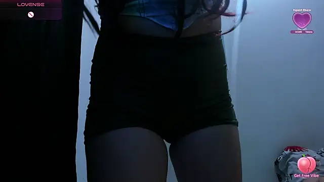 Snapshot of lana_sin chatting on 09/13/25, 04:01 lana sin online show from 09/13/25, 04:01