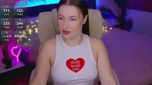 OneLaya online show from 11/25/25, 03:12