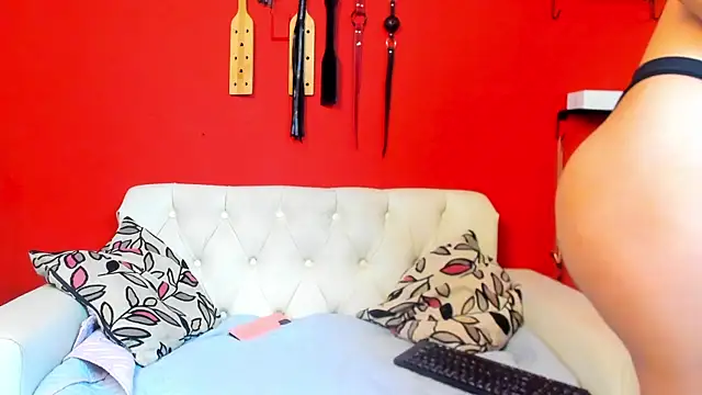 Snapshot of MIA_SOPHIA1 chatting on 01/10/25, 05:26 MIA SOPHIA1 online show from 01/10/25, 05:26