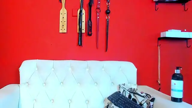 Snapshot of MIA_SOPHIA1 chatting on 01/11/25, 09:15 MIA SOPHIA1 online show from 01/11/25, 09:15