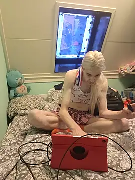 Doggyray44 online show from 05/08/26, 06:01