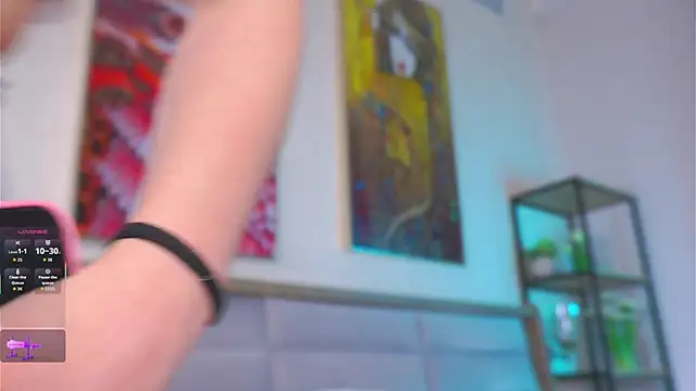 LiliBanger online show from 06/28/26, 04:19